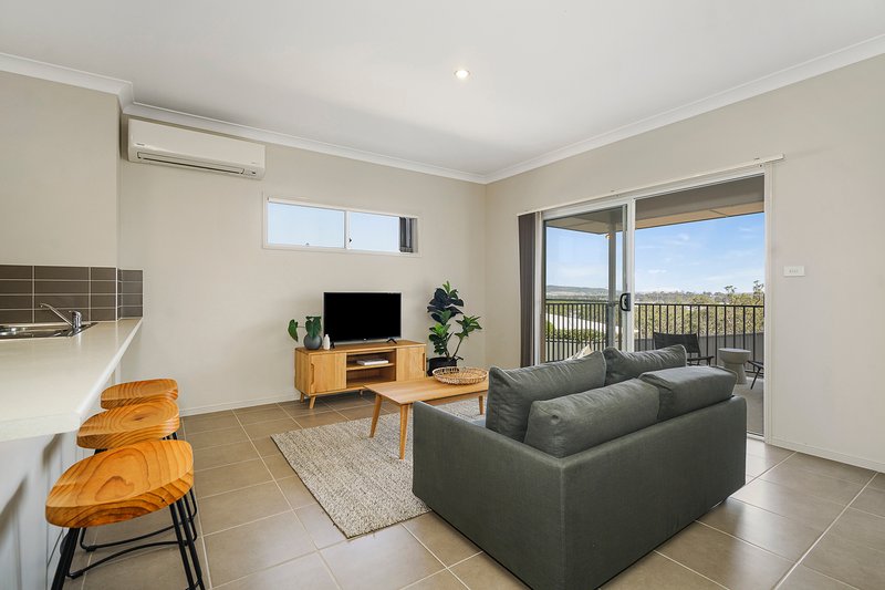 Photo - 19 Tenyo Street, Cameron Park NSW 2285 - Image 4