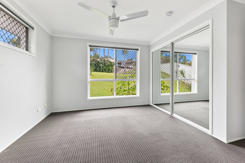 Photo - 19 Terrace Court, Merrimac QLD 4226 - Image 9