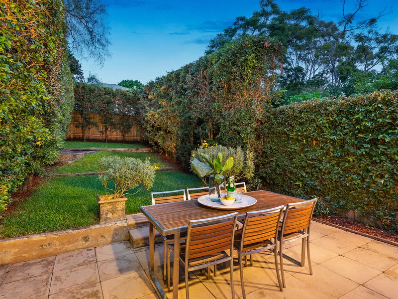 Photo - 19 The Boulevarde , Cammeray NSW 2062 - Image 1