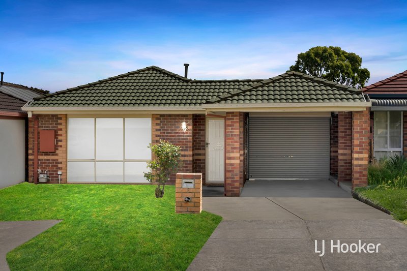 19 The Glade, Hampton Park VIC 3976