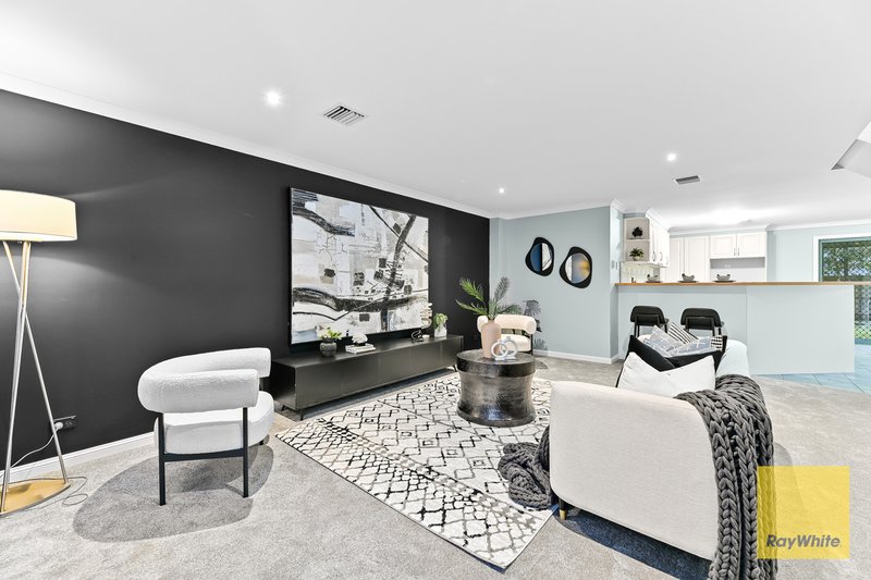 Photo - 19 The Strand , Narre Warren South VIC 3805 - Image 3