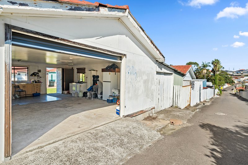 Photo - 19 Third Avenue, Port Kembla NSW 2505 - Image 9
