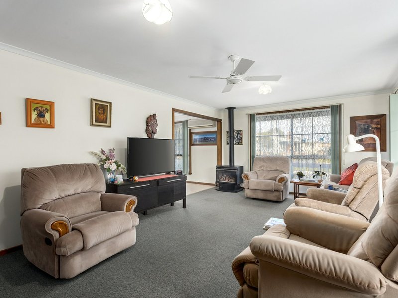 Photo - 19 Thomson Boulevard, St Leonards VIC 3223 - Image 3