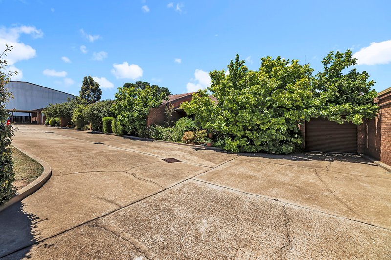 Photo - 1/9 Thurralilly Street, Queanbeyan NSW 2620 - Image 14