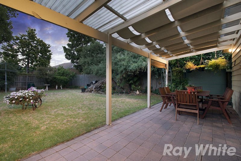 Photo - 19 Tilley Street, Cheltenham VIC 3192 - Image 10