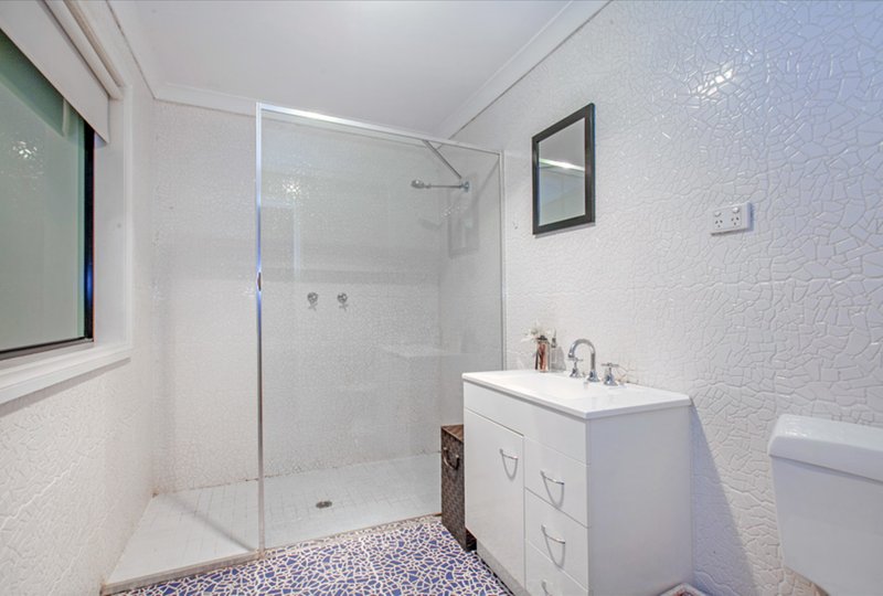 Photo - 19 Tovey Street, Reservoir VIC 3073 - Image 7