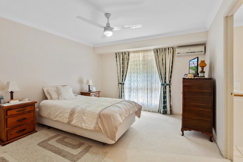 Photo - 19 Townley Drive, North Lakes QLD 4509 - Image 7