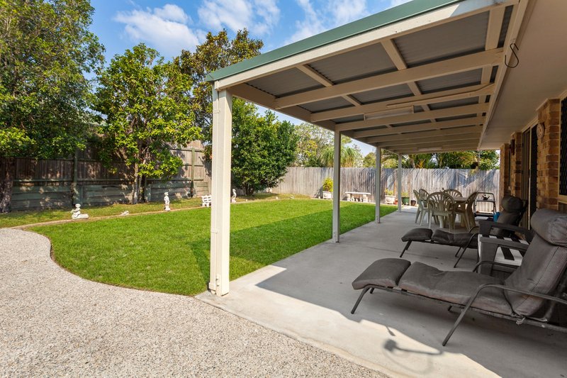 Photo - 19 Townley Drive, North Lakes QLD 4509 - Image 8