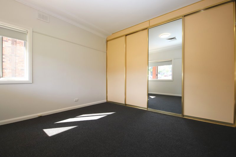 Photo - 19 Townsend Street, Condell Park NSW 2200 - Image 5
