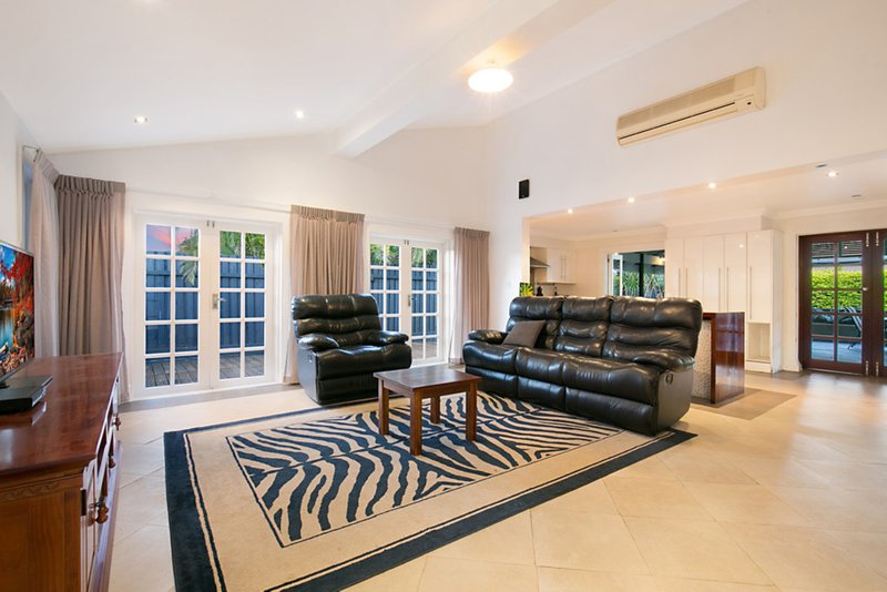 Photo - 19 Tulip Street, Daisy Hill QLD 4127 - Image 7