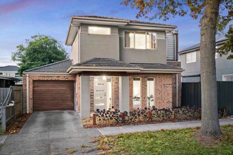 19 Tunstall Avenue, Nunawading VIC 3131