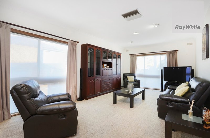 Photo - 19 Turner Street, Westmeadows VIC 3049 - Image 5