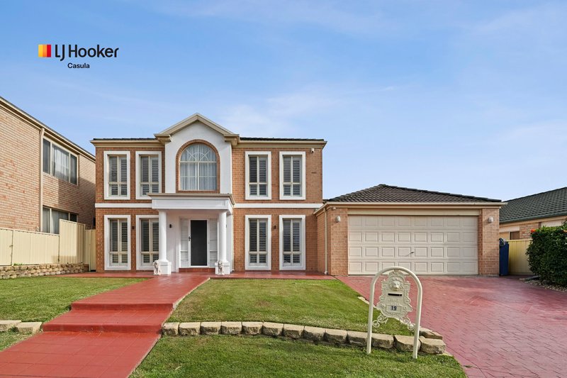 Photo - 19 Ulladulla Street, Prestons NSW 2170 - Image 1