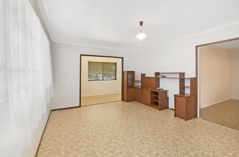 Photo - 19 Union Street, Deception Bay QLD 4508 - Image 3