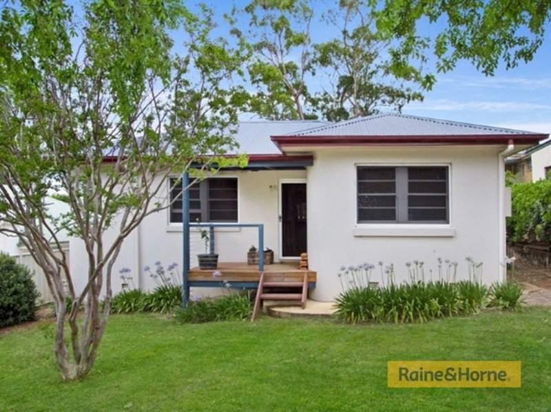 Photo - 19 Upper Street, Tamworth NSW 2340 - Image 1