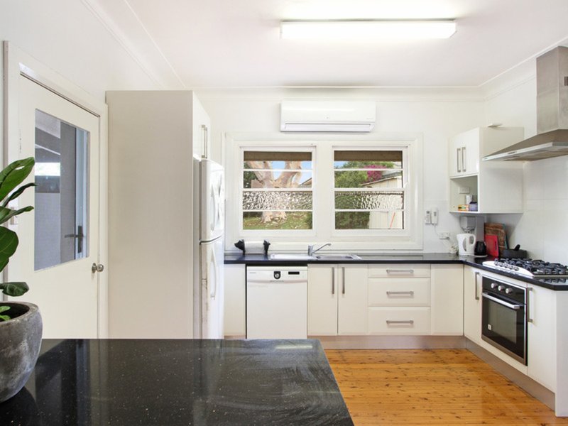 Photo - 19 Upper Street, Tamworth NSW 2340 - Image 7