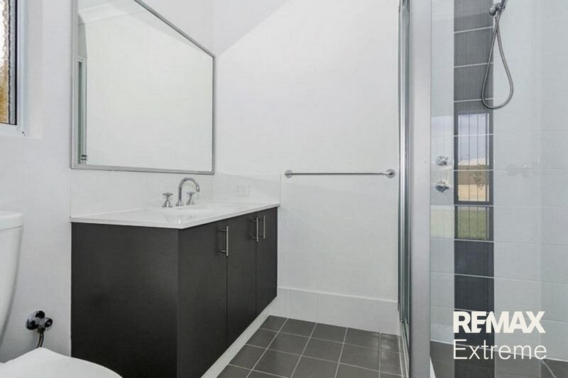 Photo - 19 Uppingham Way, Butler WA 6036 - Image 8