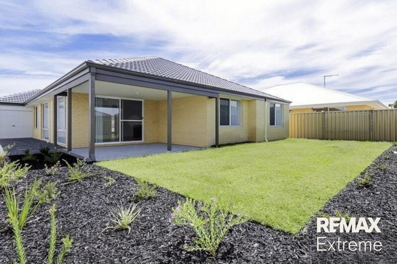 Photo - 19 Uppingham Way, Butler WA 6036 - Image 9