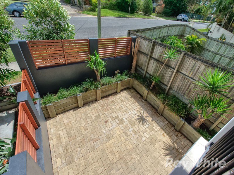 Photo - 1/9 Upton Street, Nundah QLD 4012 - Image 8