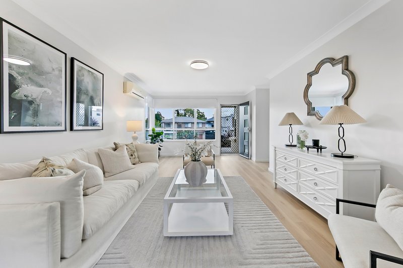 Photo - 19 Ursula Street, Winston Hills NSW 2153 - Image 2