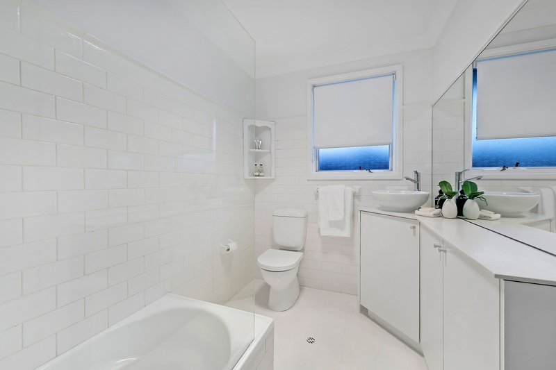 Photo - 19 Ursula Street, Winston Hills NSW 2153 - Image 10