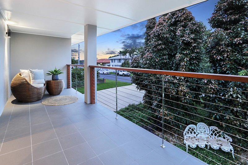 Photo - 19 Valiant Street, Chermside West QLD 4032 - Image 7