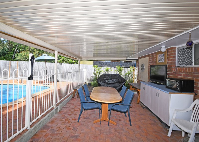 Photo - 19 Vanda Street, Urangan QLD 4655 - Image 16