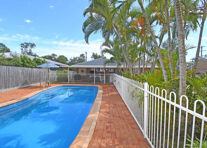 Photo - 19 Vanda Street, Urangan QLD 4655 - Image 18