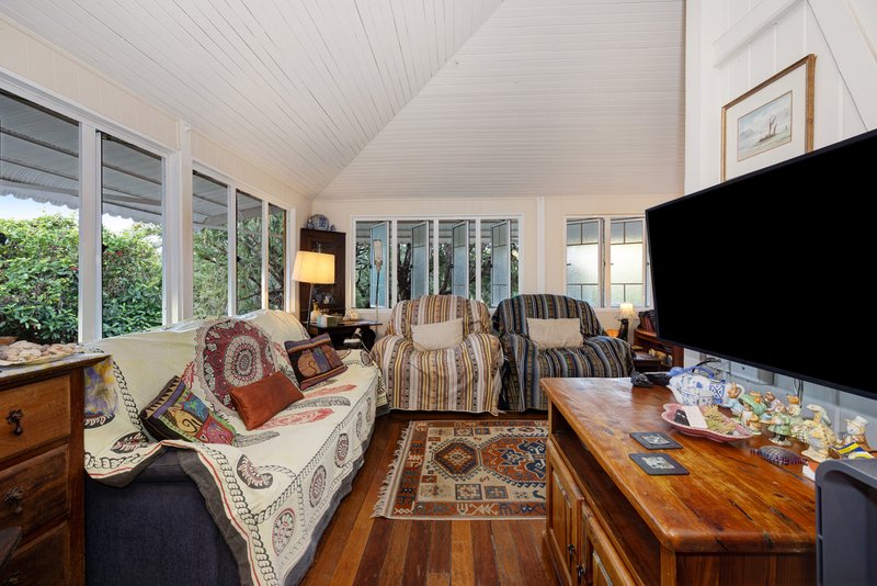 Photo - 19 Vaughn Street, West End QLD 4810 - Image 12