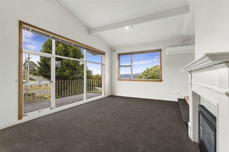 Photo - 19 Vaux Street, West Launceston TAS 7250 - Image 3