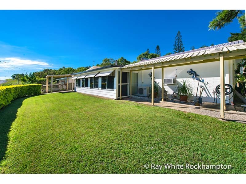 Photo - 19 Vernon Street, Emu Park QLD 4710 - Image 17