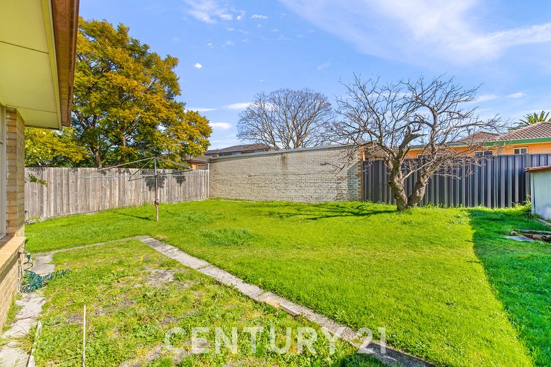 Photo - 19 View Street, Clayton VIC 3168 - Image 11