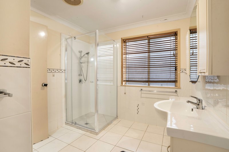 Photo - 19 Viewbank Court, Beenleigh QLD 4207 - Image 11
