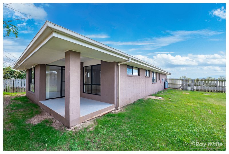 Photo - 19 Viney Street, Gracemere QLD 4702 - Image 24