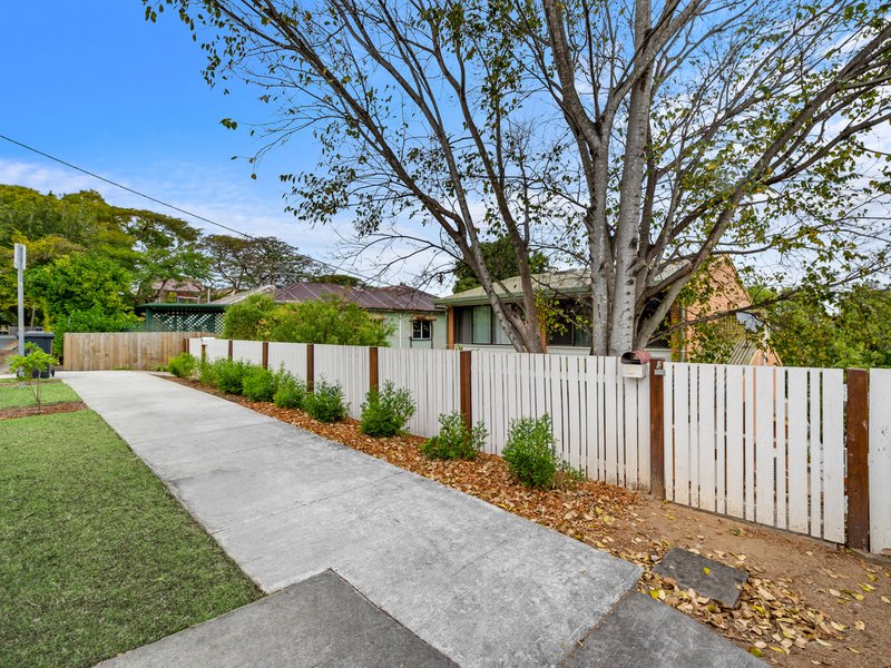 Photo - 1/9 Walkers Way, Nundah QLD 4012 - Image 2