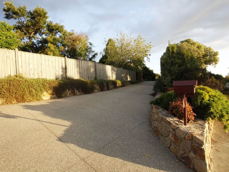 Photo - 19 Wallangara Drive, Pakenham VIC 3810 - Image 21