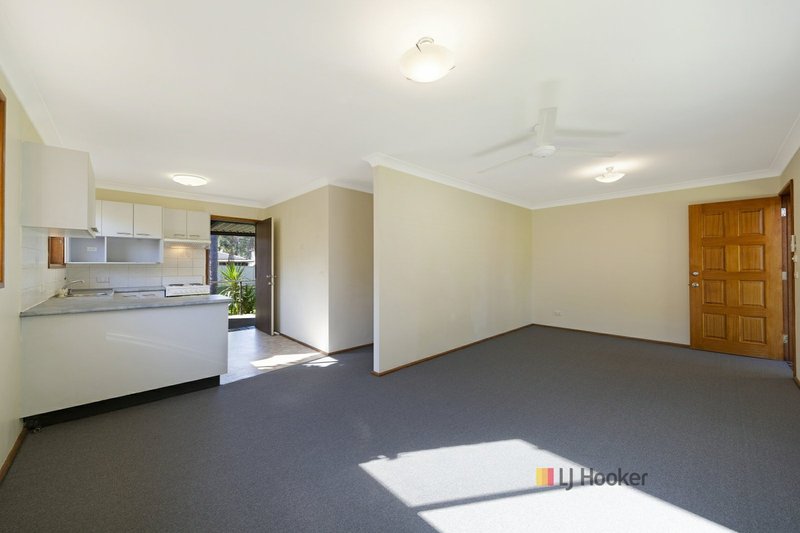 Photo - 19 Wandewoi Avenue, San Remo NSW 2262 - Image 5