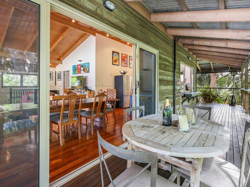 Photo - 19 Warana Street, Noosa Heads QLD 4567 - Image 7