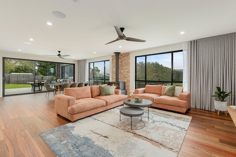 Photo - 19 Warbler Circuit, Bega NSW 2550 - Image 4