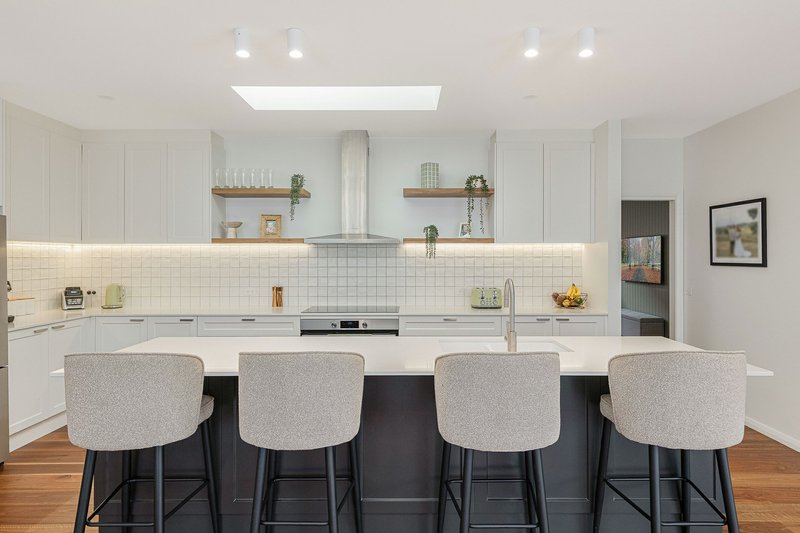Photo - 19 Warbler Circuit, Bega NSW 2550 - Image 6