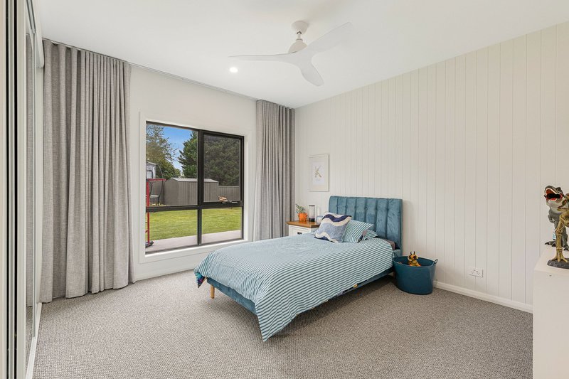 Photo - 19 Warbler Circuit, Bega NSW 2550 - Image 15