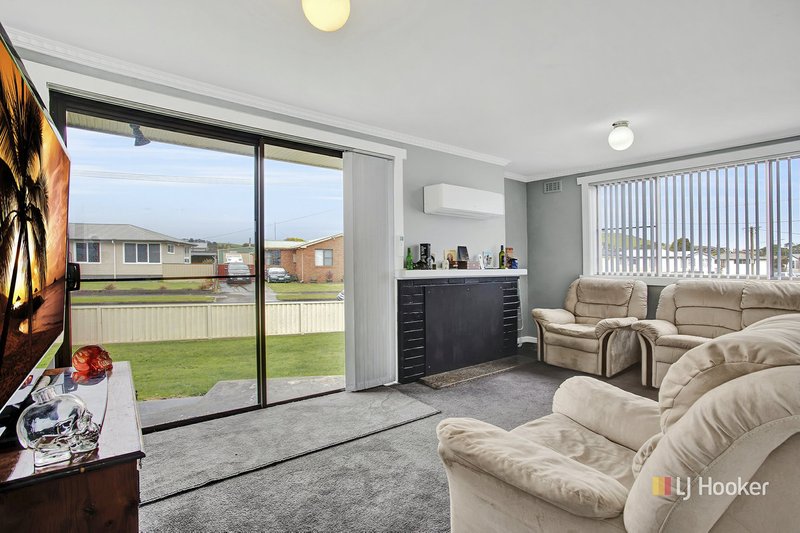 Photo - 19 Ward Street, Wynyard TAS 7325 - Image 2