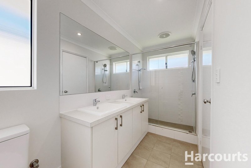 Photo - 19 Waterhouse Street, Brabham WA 6055 - Image 9