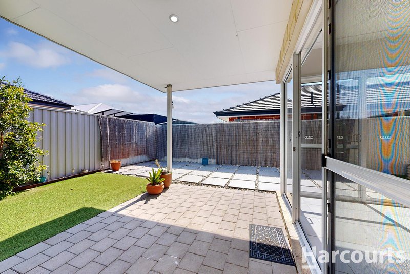 Photo - 19 Waterhouse Street, Brabham WA 6055 - Image 15