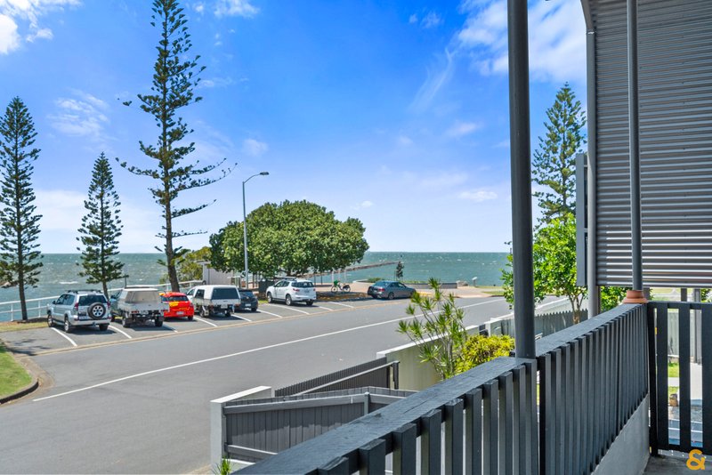 Photo - 19 Waterloo Esplanade, Wynnum QLD 4178 - Image 5