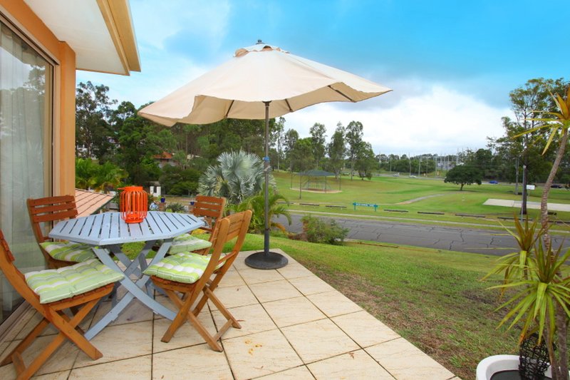 Photo - 19 Watford Crescent, Molendinar QLD 4214 - Image 1