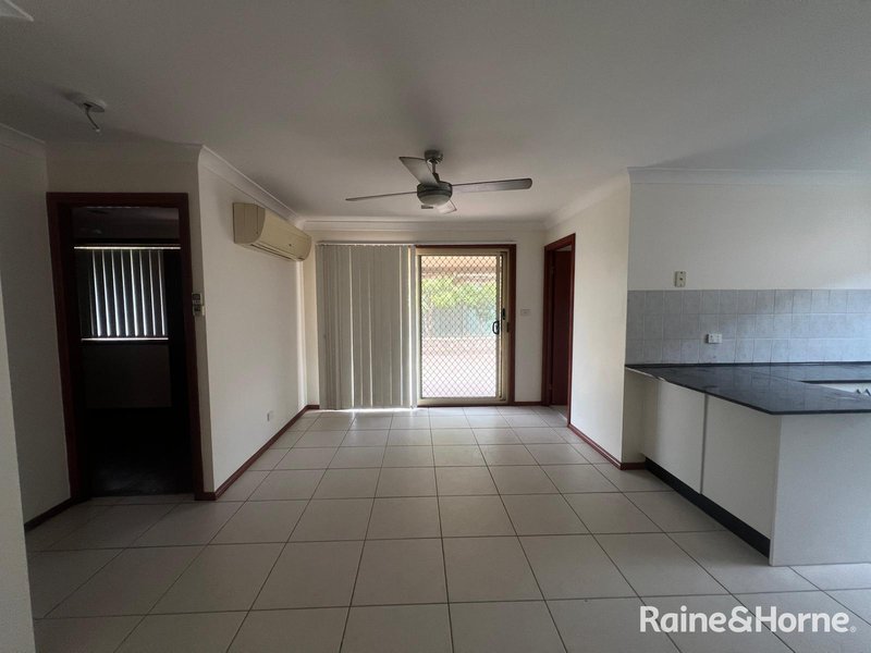 Photo - 19 Webb Place, Minto NSW 2566 - Image 2