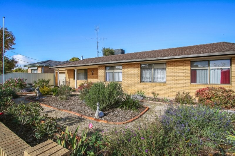 19 Wenke St , Walla Walla NSW 2659