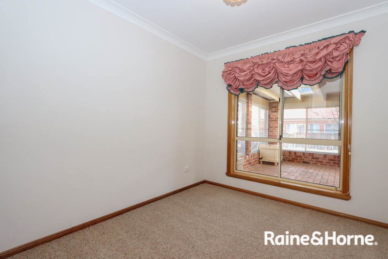 Photo - 19 Wentworth Drive, Kelso NSW 2795 - Image 10