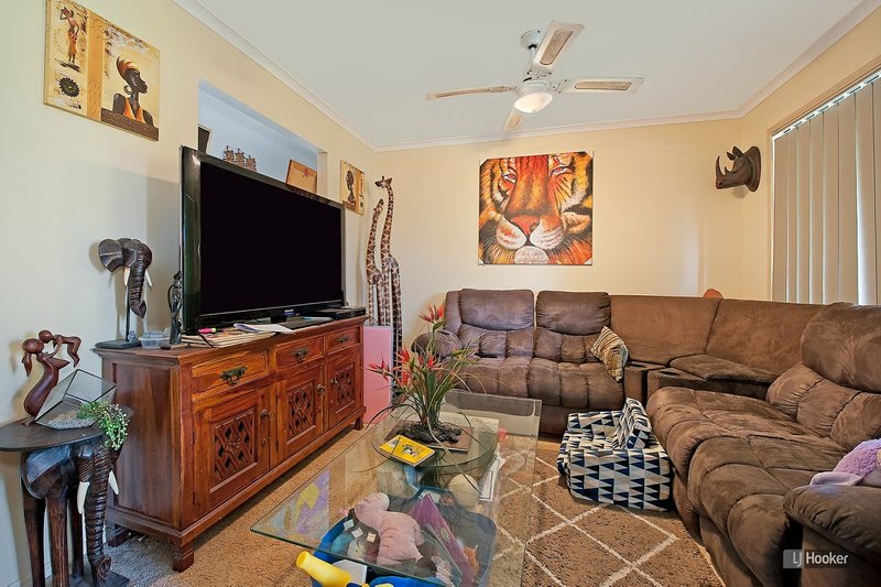 Photo - 19 Wentworth Place, Narangba QLD 4504 - Image 2